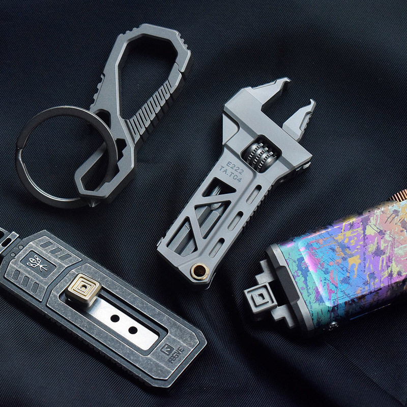 ประแจและคีมโลหะผสมไทเทเนียม TC - Edc Carry All บทวิจารณ์และราคา