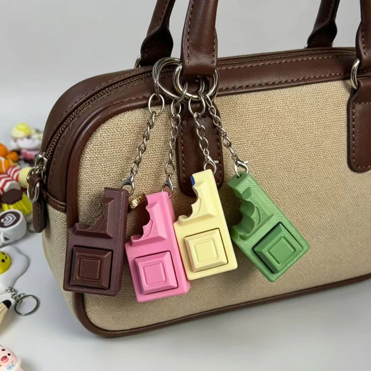 พวงกุญแจคีย์บอร์ดช็อกโกแลตจำลอ - Edc Deep Carry บทวิจารณ์และราคา